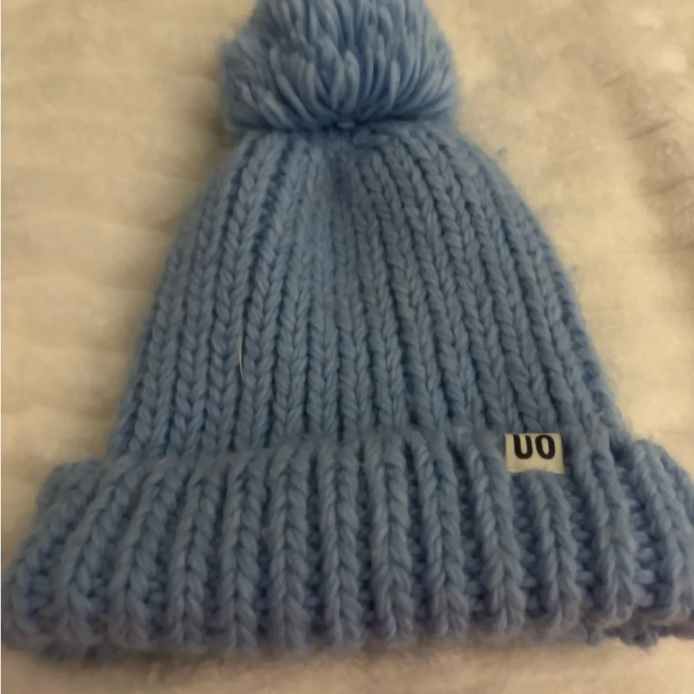 Urban Outfitters Light Blue Knit Beanie with Pom-Pom super warm